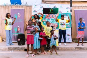 7000 Free Meals in 7 Days - Babatunde Opeifa Foundation