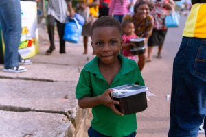 7000 Free Meals in 7 Days - Babatunde Opeifa Foundation